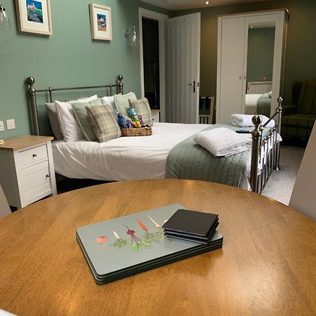 Alt-An Retreat Lodge Overlooking Loch Linnhe Fort William Bagian luar foto